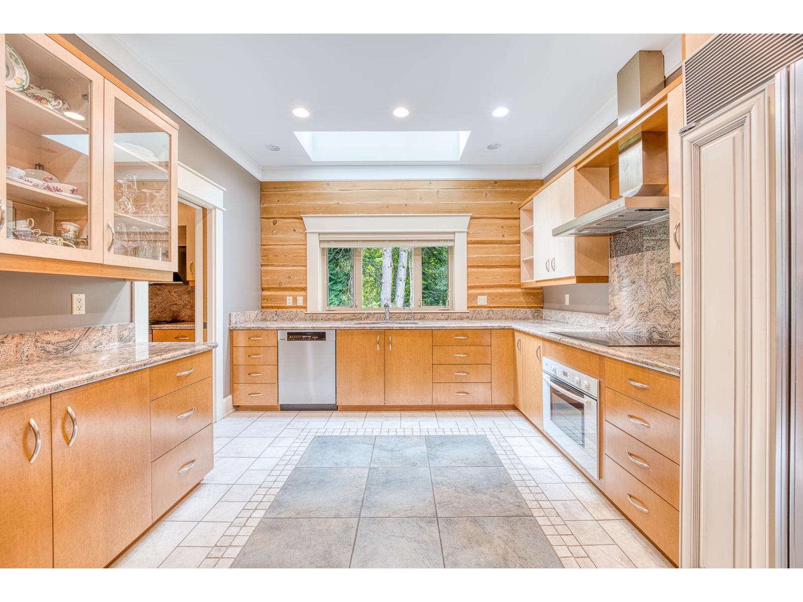 16354 30B AVENUE, Surrey