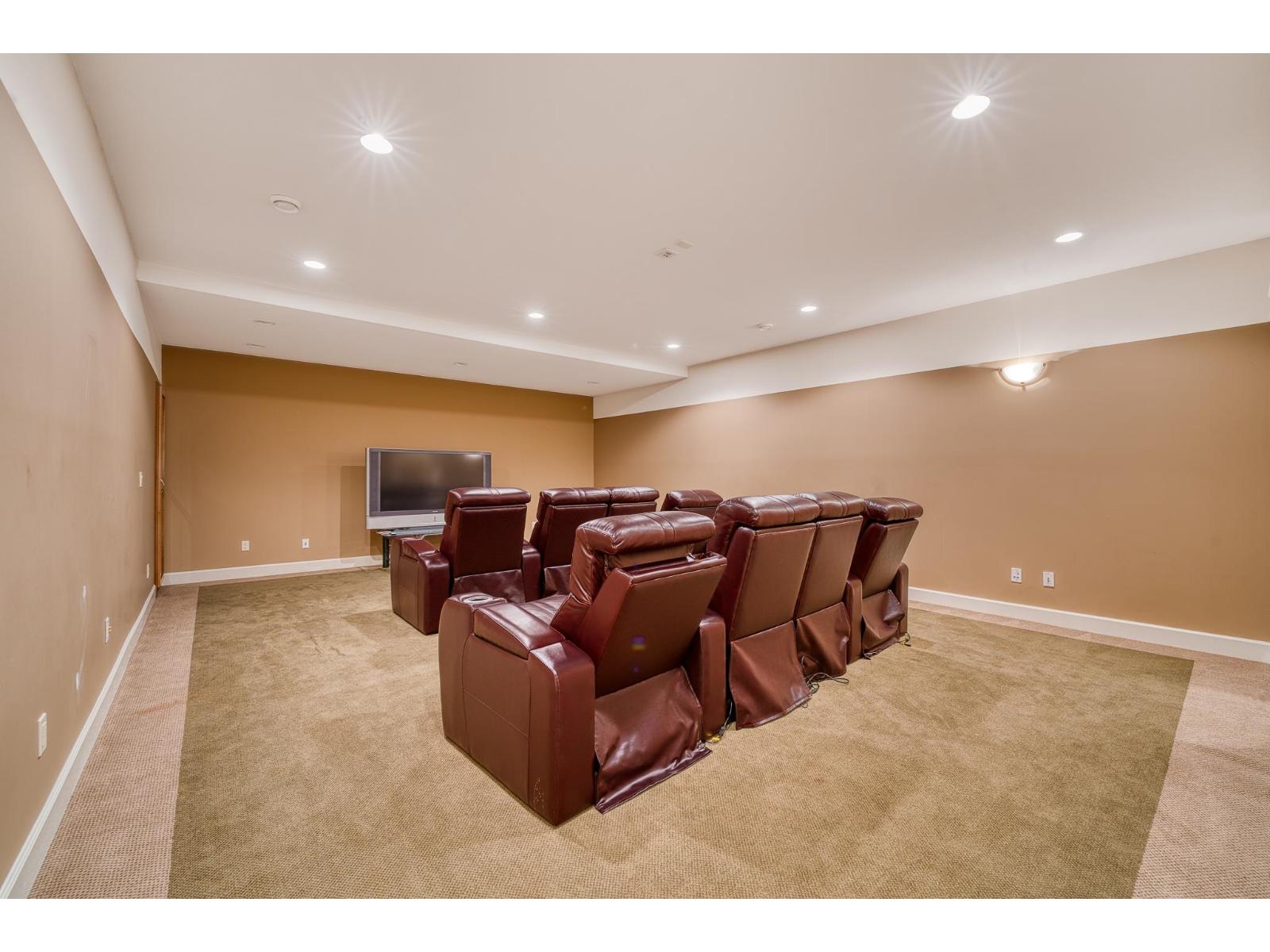 16354 30B AVENUE, Surrey