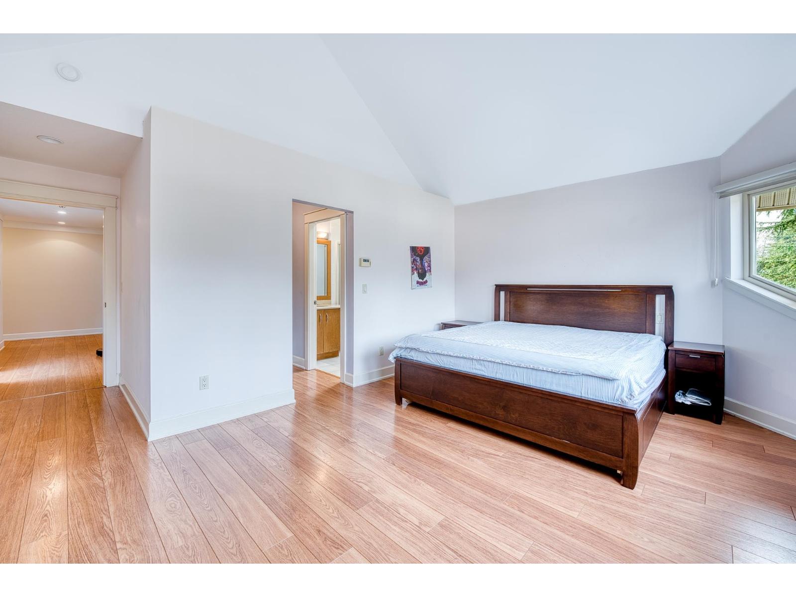 16354 30B AVENUE, Surrey