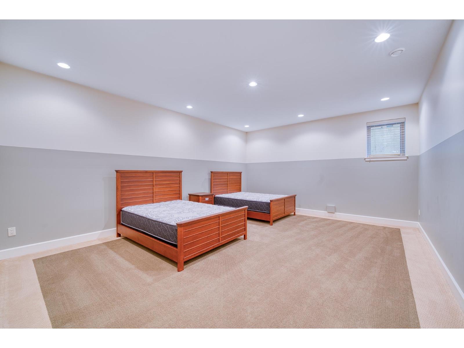 16354 30B AVENUE, Surrey