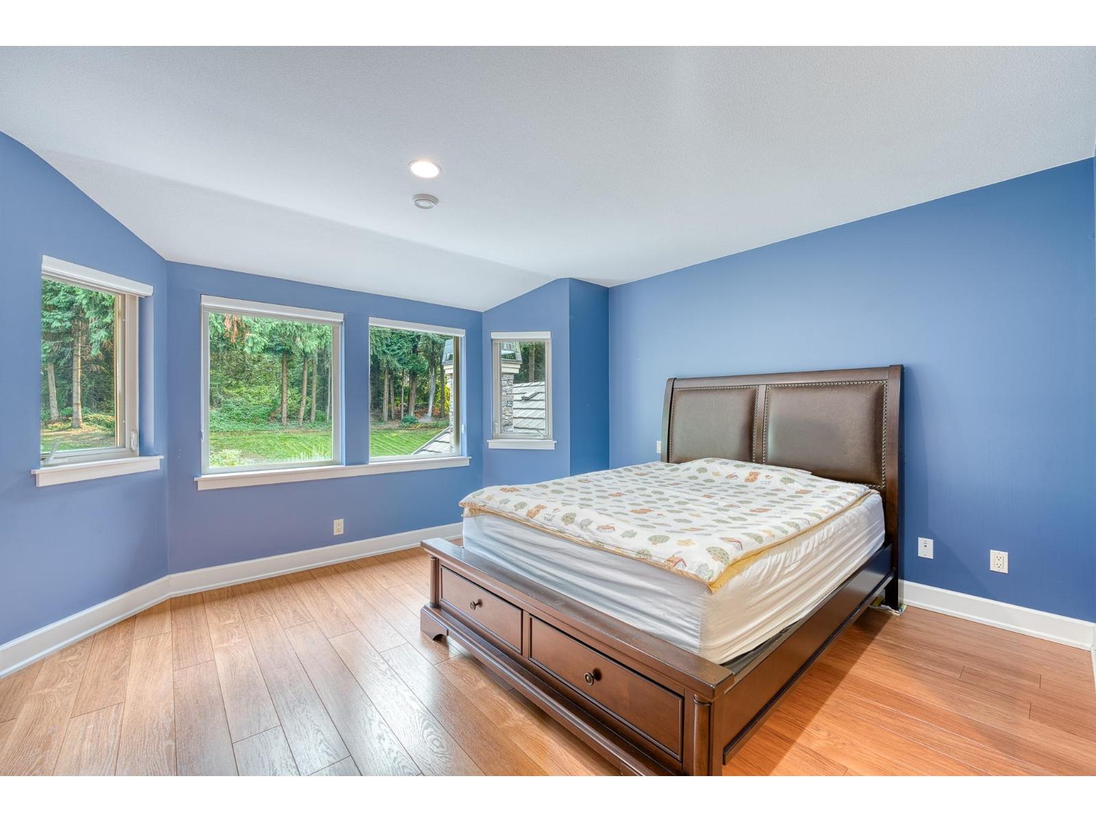 16354 30B AVENUE, Surrey