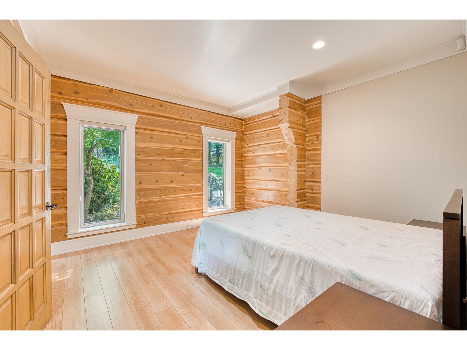 16354 30B AVENUE, Surrey