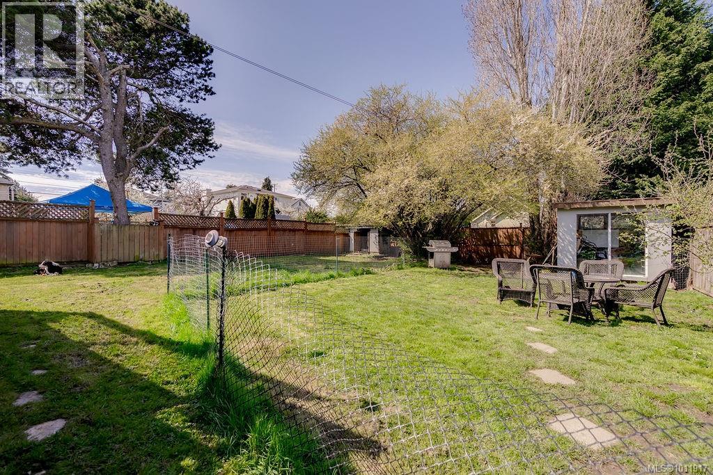  3222 Millgrove Street, Saanich