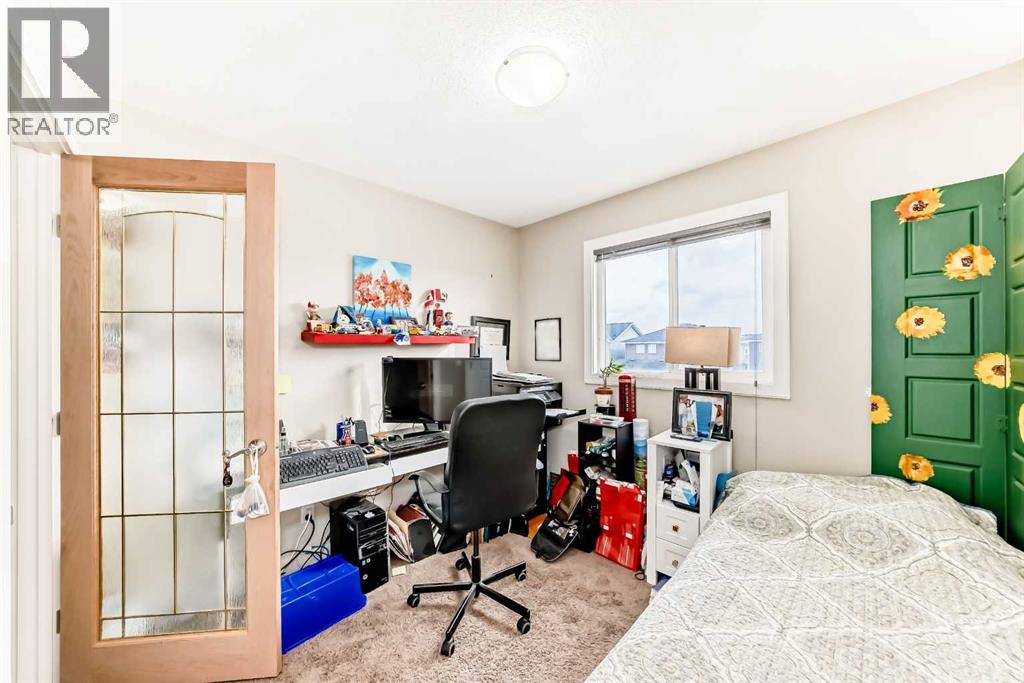 Single Family House for Sale in  Redstone Common NE Redstone Calgary 