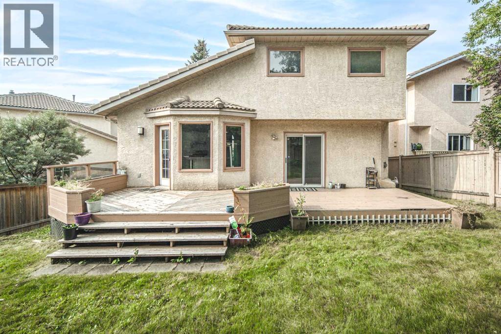 Single Family House for Sale in  Sierra Morena Place SW Signal Hill Calgary 