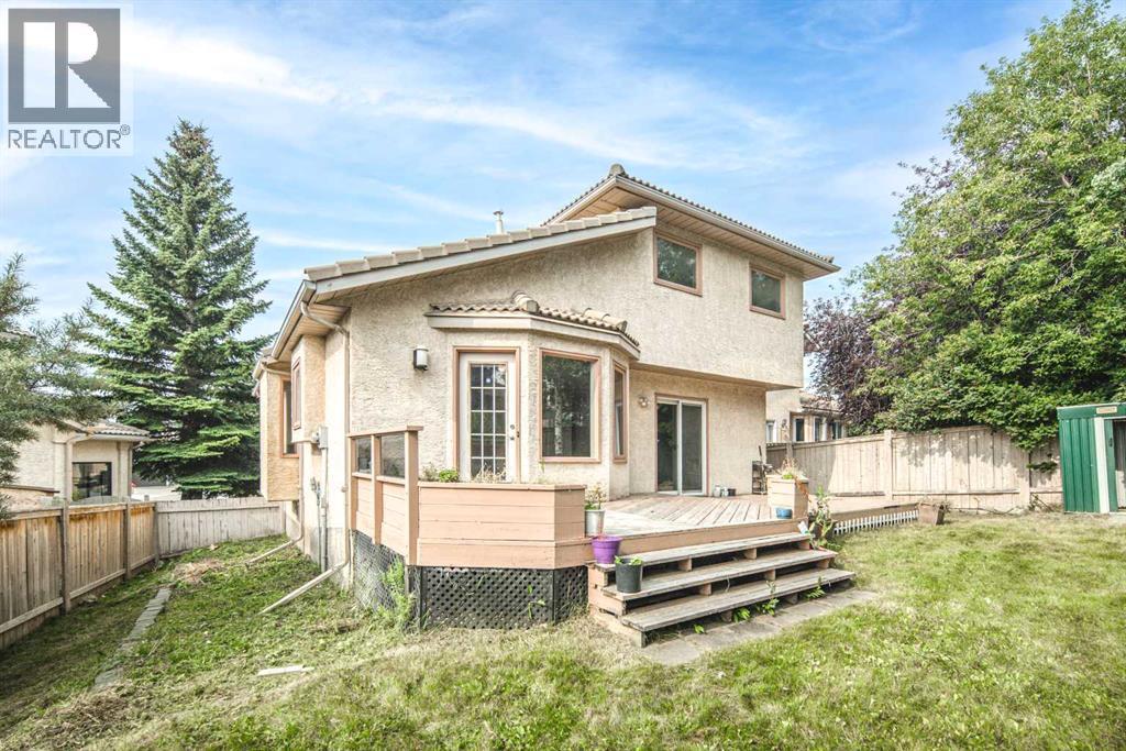 Single Family House for Sale in  Sierra Morena Place SW Signal Hill Calgary 