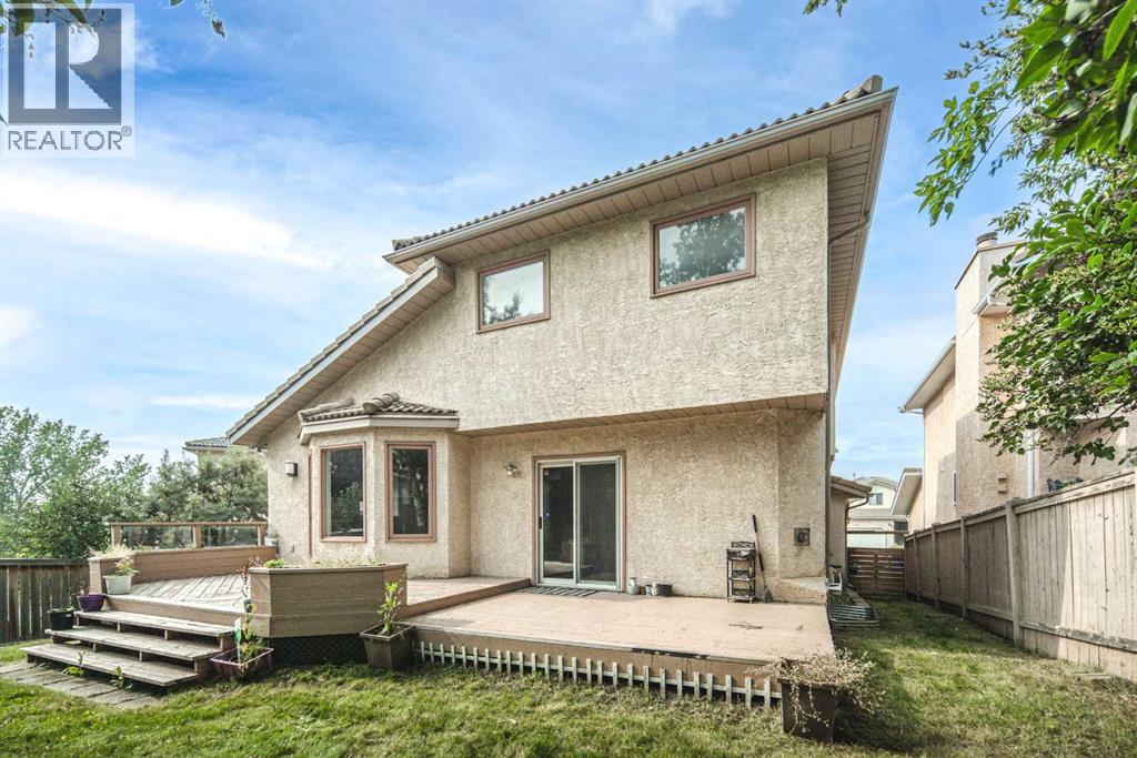 Single Family House for Sale in  Sierra Morena Place SW Signal Hill Calgary 