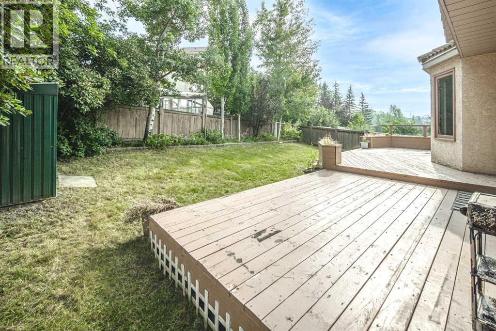 Single Family House for Sale in  Sierra Morena Place SW Signal Hill Calgary 