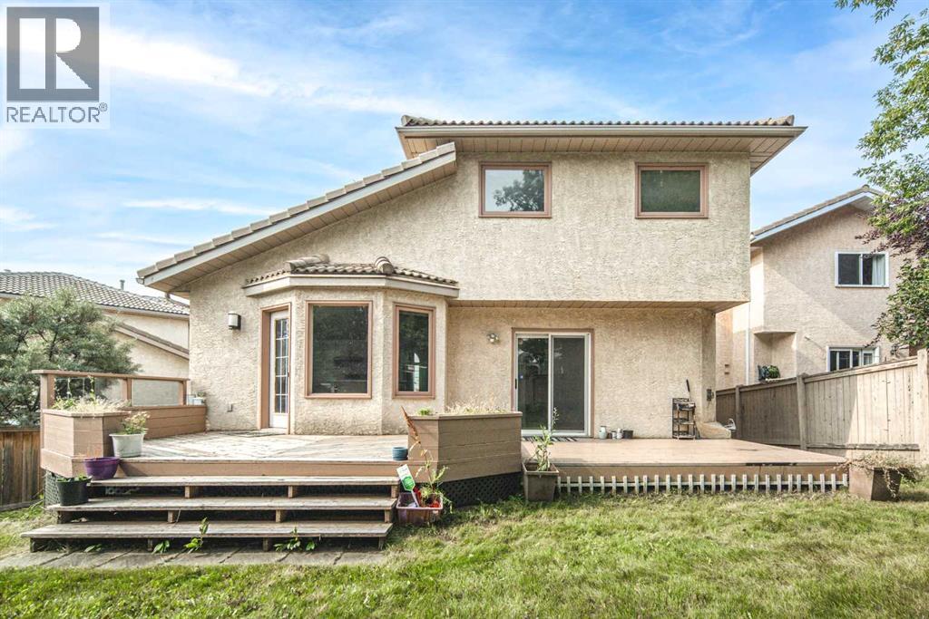 Single Family House for Sale in  Sierra Morena Place SW Signal Hill Calgary 
