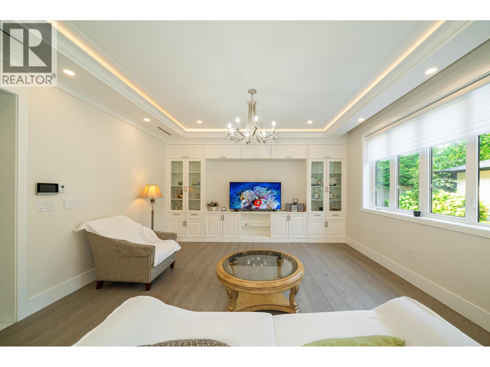 1048 HANDSWORTH ROAD, North Vancouver