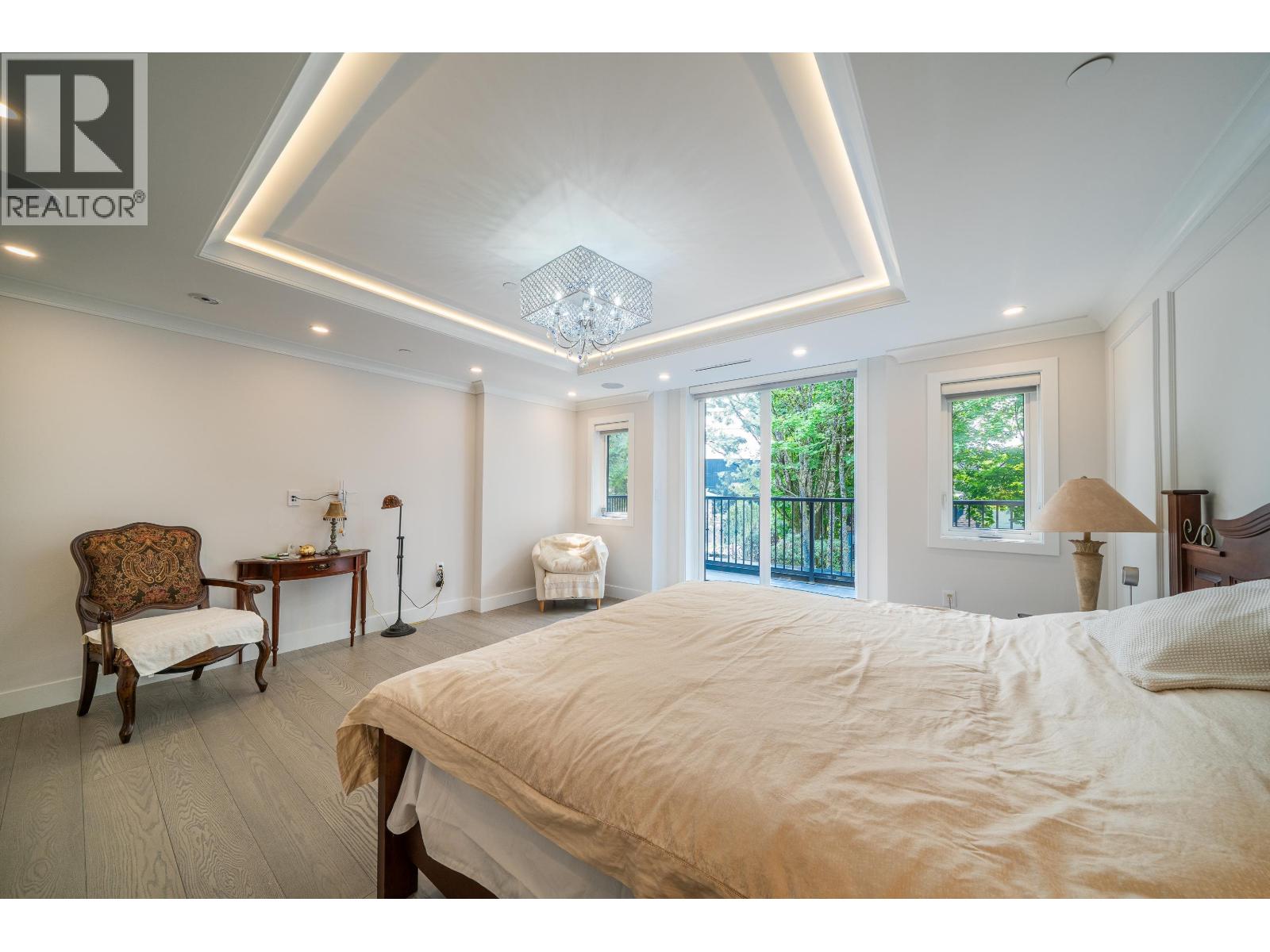 1048 HANDSWORTH ROAD, North Vancouver