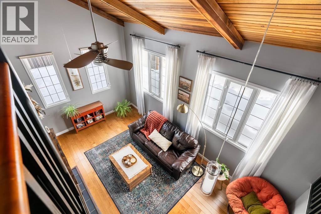 105 Whiteoak Garden, Fort McMurray