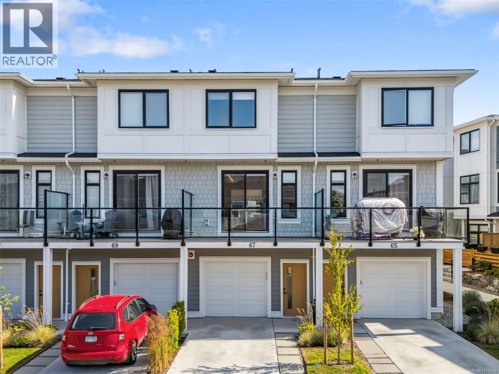 67 255 Caspian Dr, Colwood