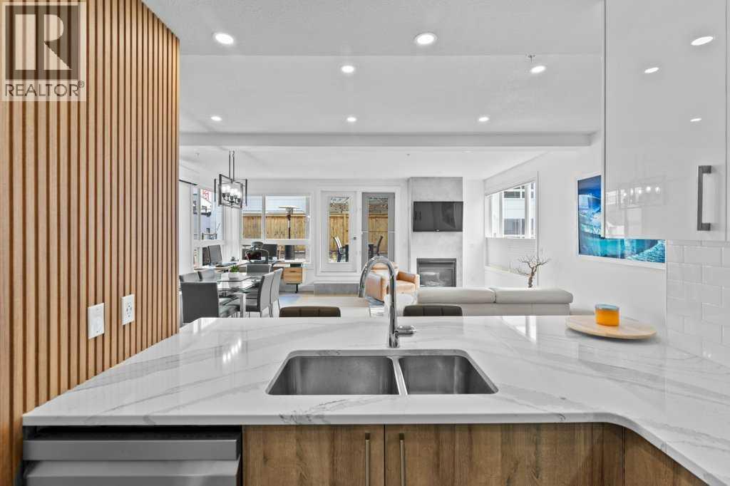 Single Family House for Sale in   Centre Avenue NE Bridgeland/Riverside Calgary 