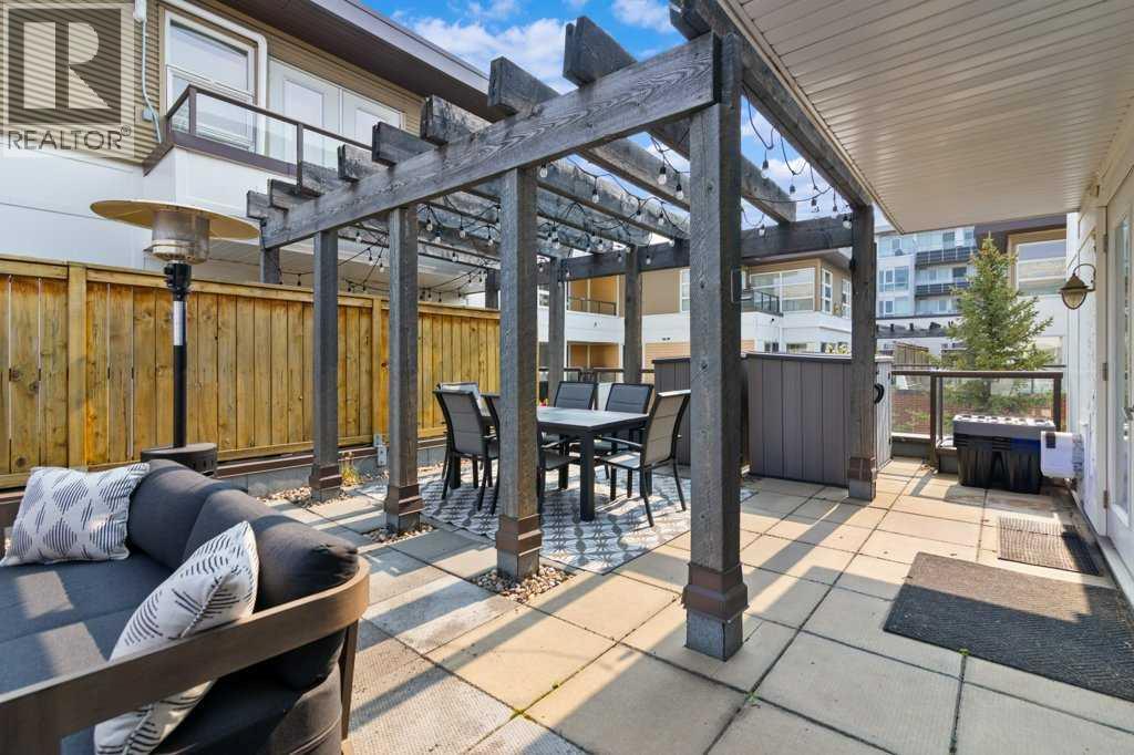 Single Family House for Sale in   Centre Avenue NE Bridgeland/Riverside Calgary 