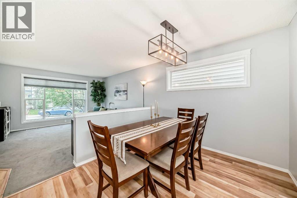 Single Family House for Sale in  Tuscany Springs Rise NW Tuscany Calgary 