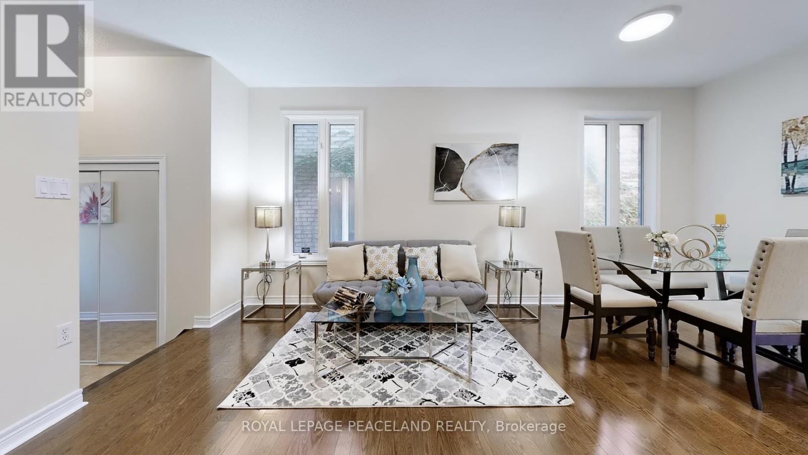 Single Family House for Sale in  WESTOLIVIA TRAIL Vaughan (Patterson) 