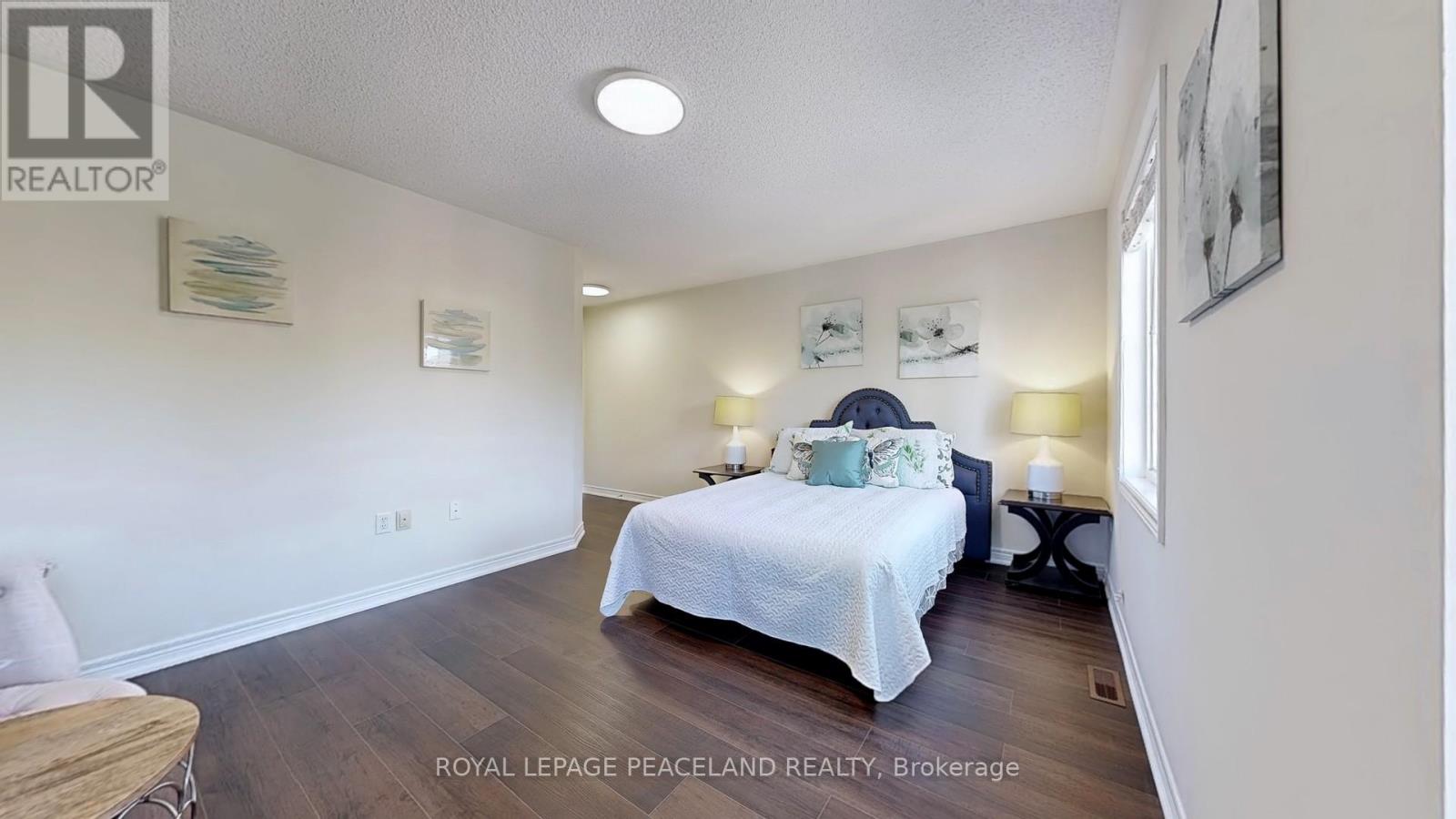 Single Family House for Sale in  WESTOLIVIA TRAIL Vaughan (Patterson) 