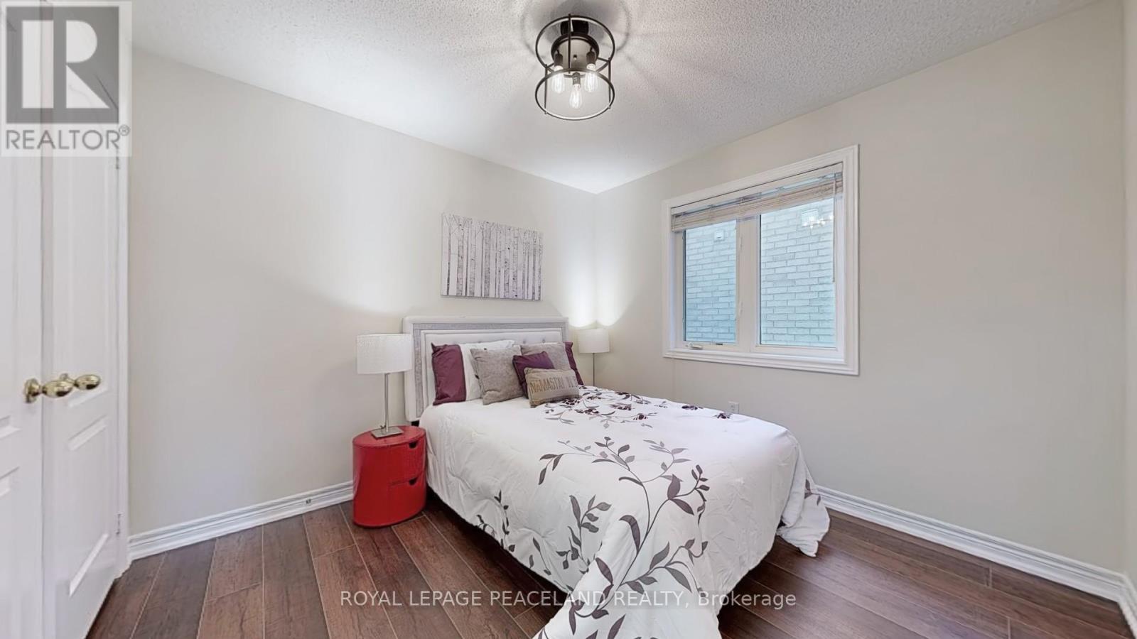 Single Family House for Sale in  WESTOLIVIA TRAIL Vaughan (Patterson) 