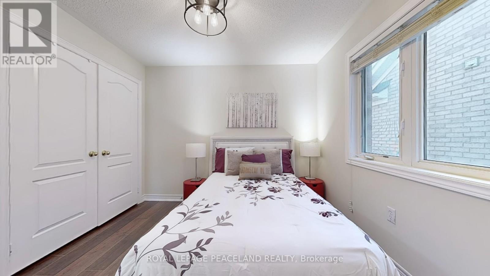 Single Family House for Sale in  WESTOLIVIA TRAIL Vaughan (Patterson) 