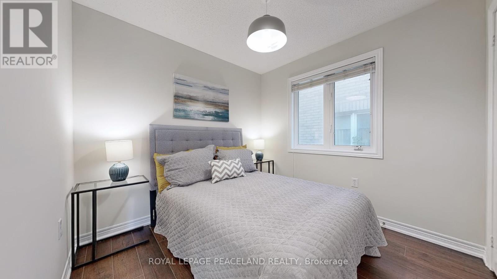 Single Family House for Sale in  WESTOLIVIA TRAIL Vaughan (Patterson) 