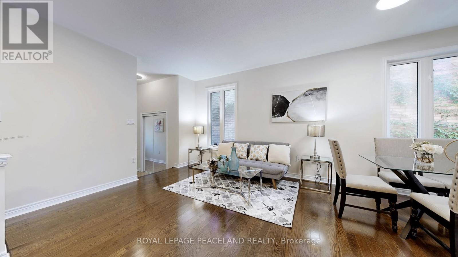 Single Family House for Sale in  WESTOLIVIA TRAIL Vaughan (Patterson) 