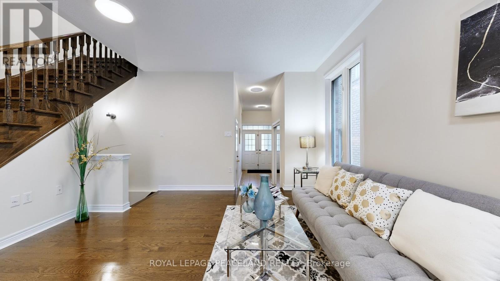Single Family House for Sale in  WESTOLIVIA TRAIL Vaughan (Patterson) 