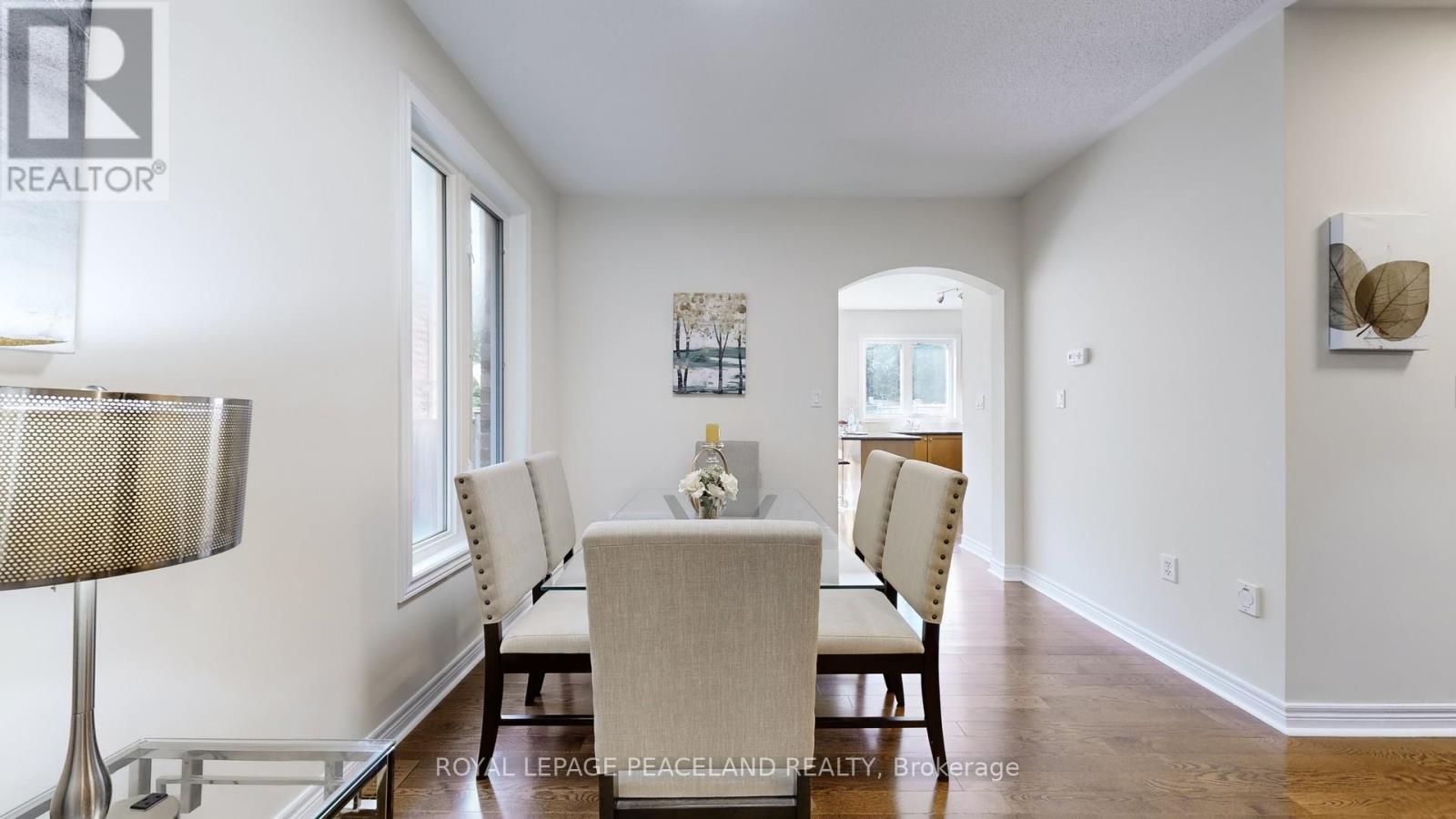 Single Family House for Sale in  WESTOLIVIA TRAIL Vaughan (Patterson) 