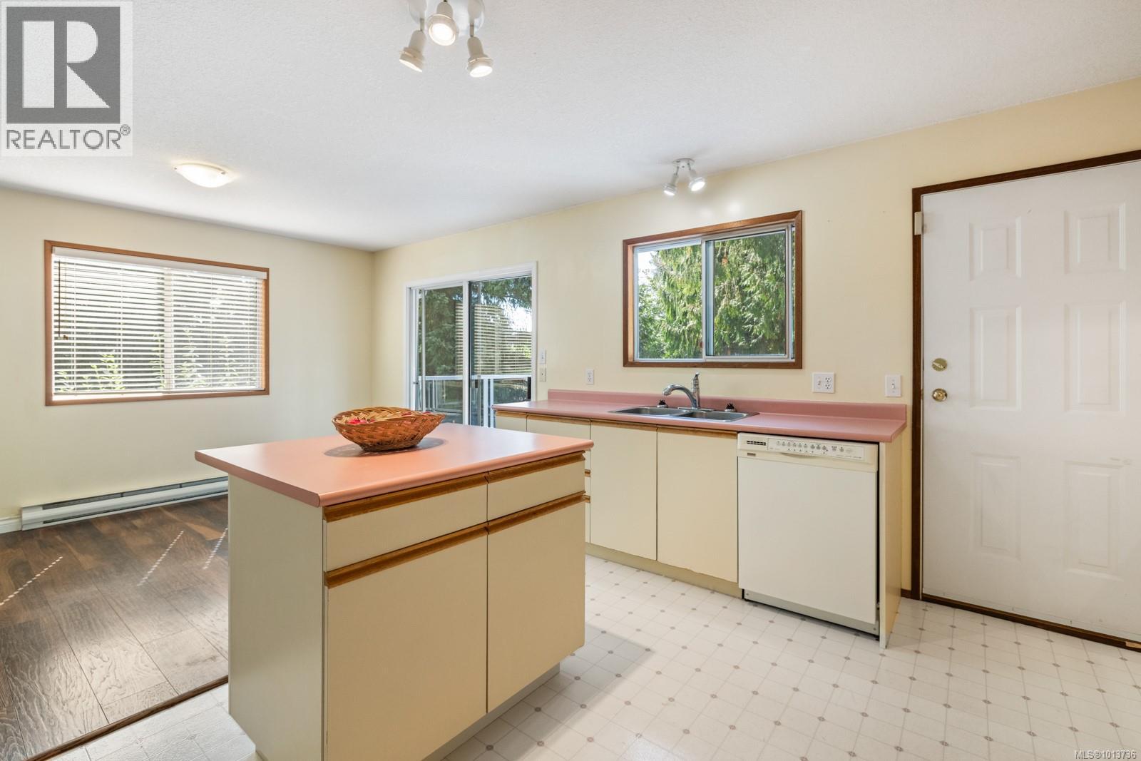 3300 Tyerman Pl, Cobble Hill