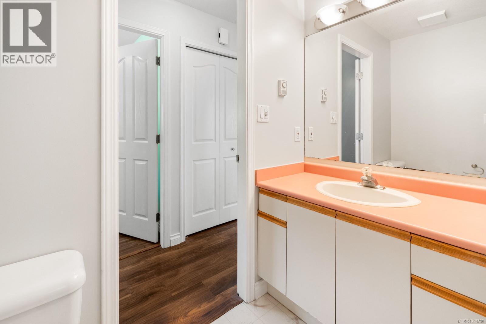 3300 Tyerman Pl, Cobble Hill