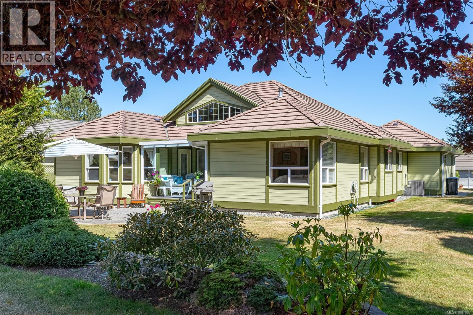 630 Morningstar Dr, Parksville