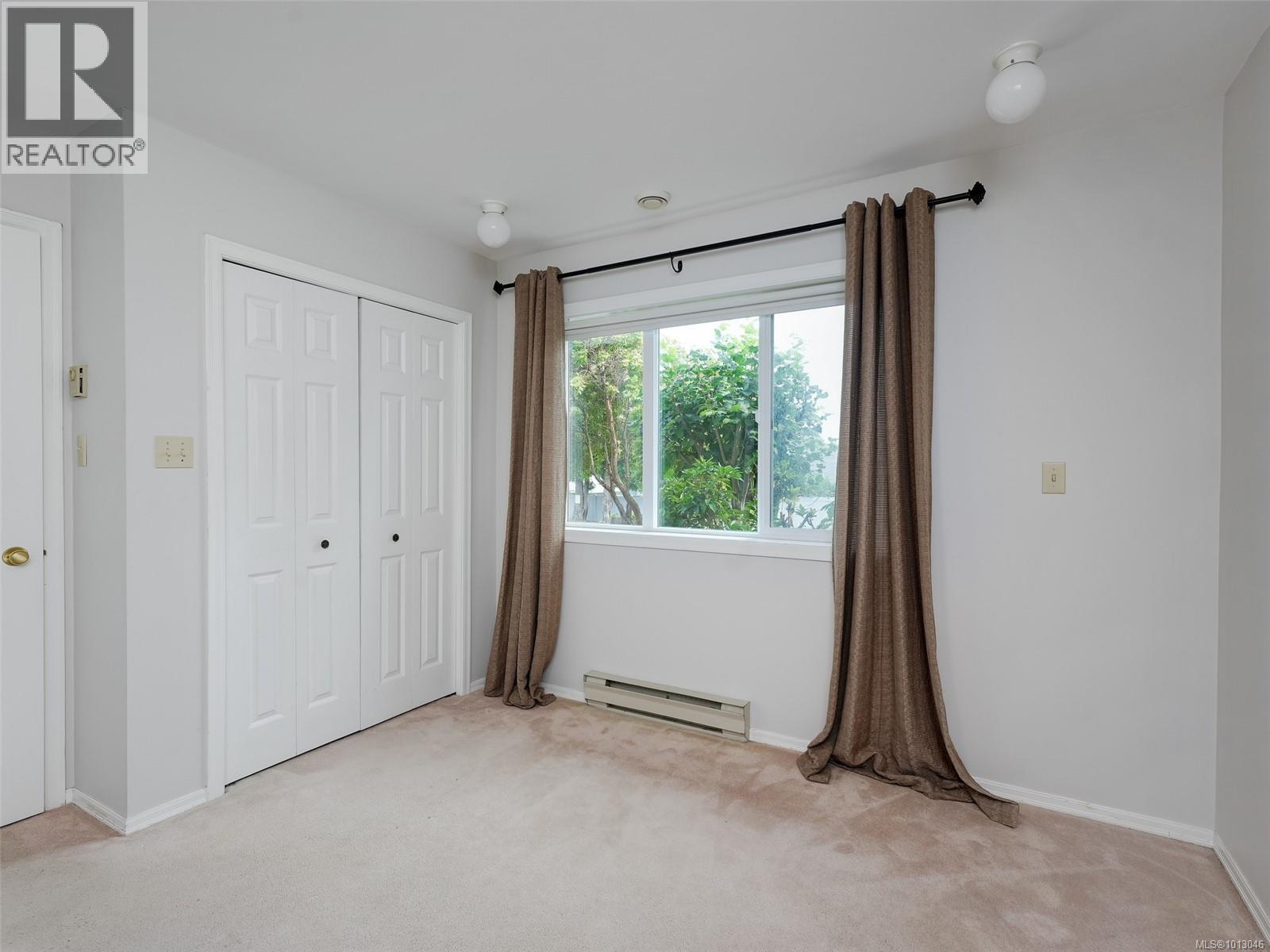  2567 Wilcox Terrace, Central Saanich