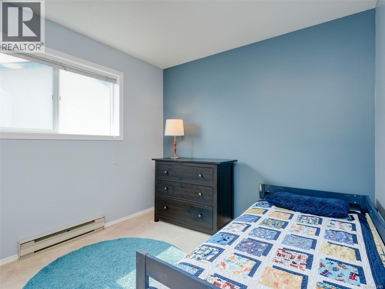  2567 Wilcox Terrace, Central Saanich