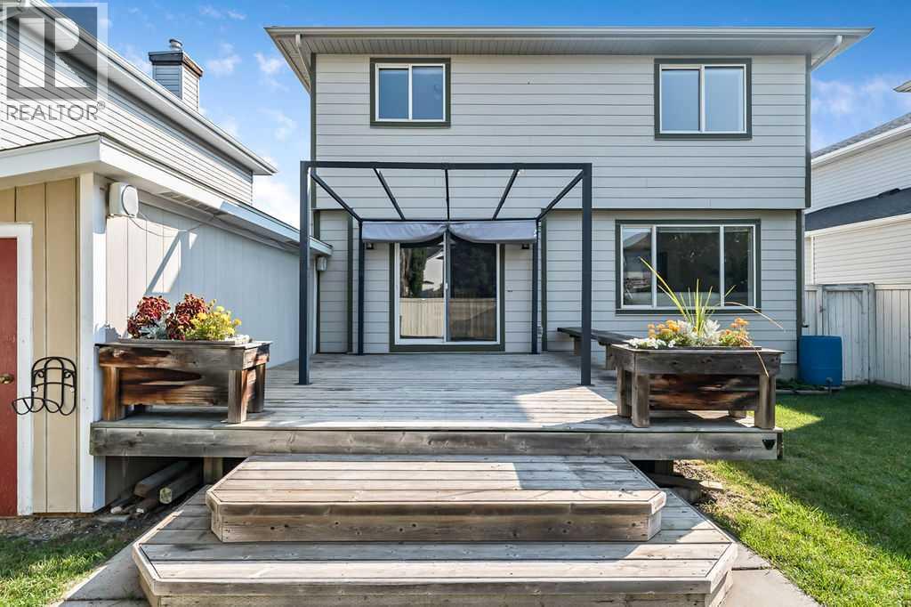 Single Family House for Sale in  Chaparral Street SE Chaparral Calgary 