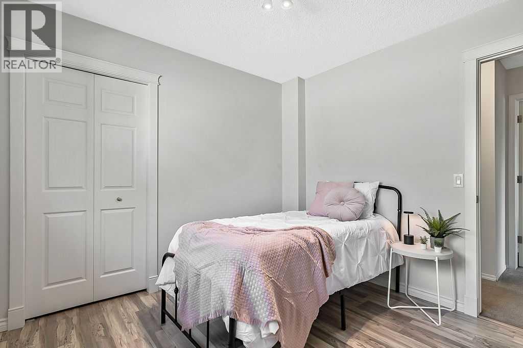 Single Family House for Sale in  Chaparral Street SE Chaparral Calgary 