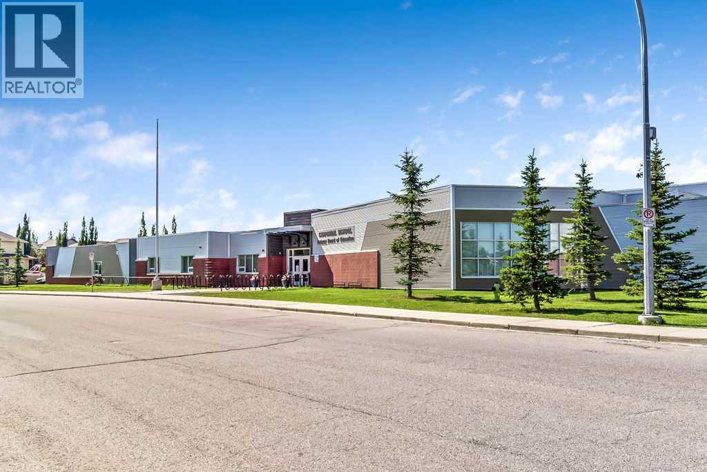 Single Family House for Sale in  Chaparral Street SE Chaparral Calgary 