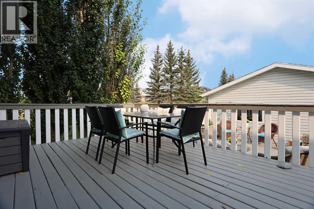 Single Family House for Sale in  Citadel Vista Green NW Citadel Calgary 