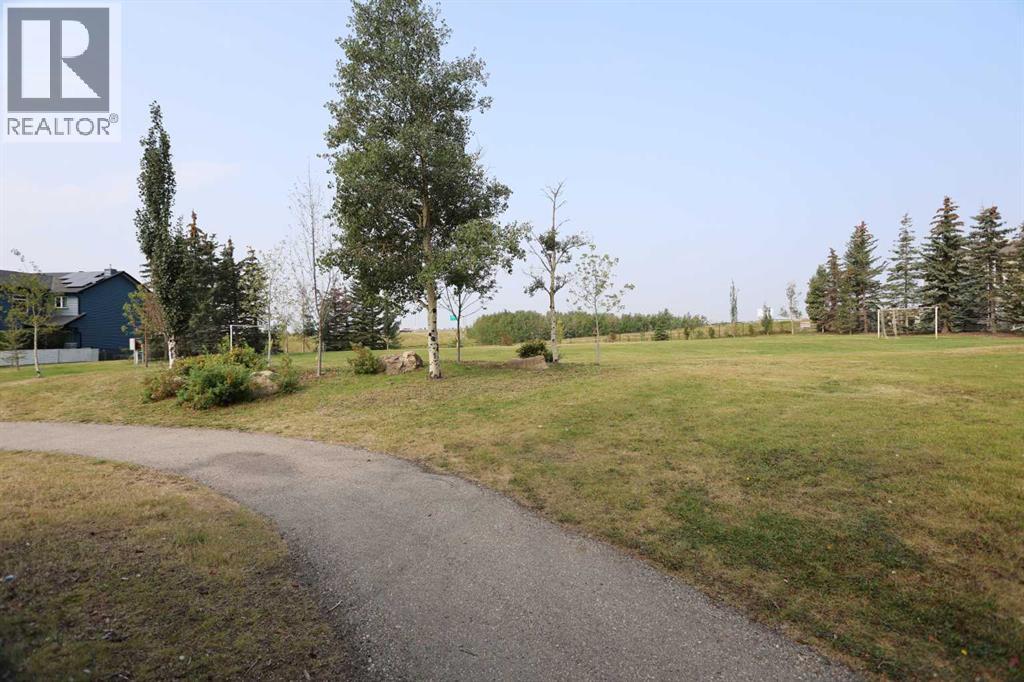 Single Family House for Sale in  Citadel Vista Green NW Citadel Calgary 