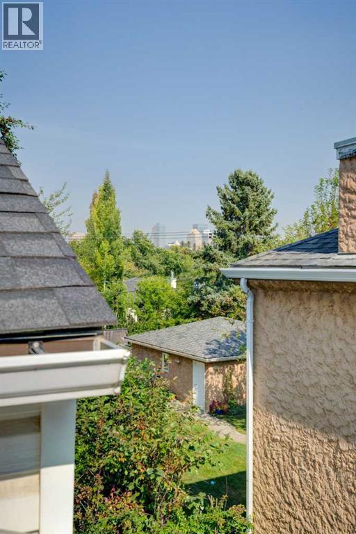 Single Family House for Sale in  Frontenac Avenue SW Upper Mount Royal Calgary 