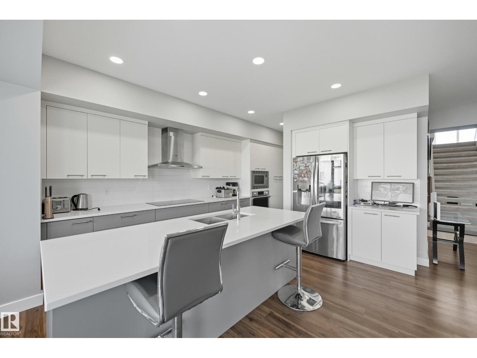 1487 HOWES CR SW, Edmonton