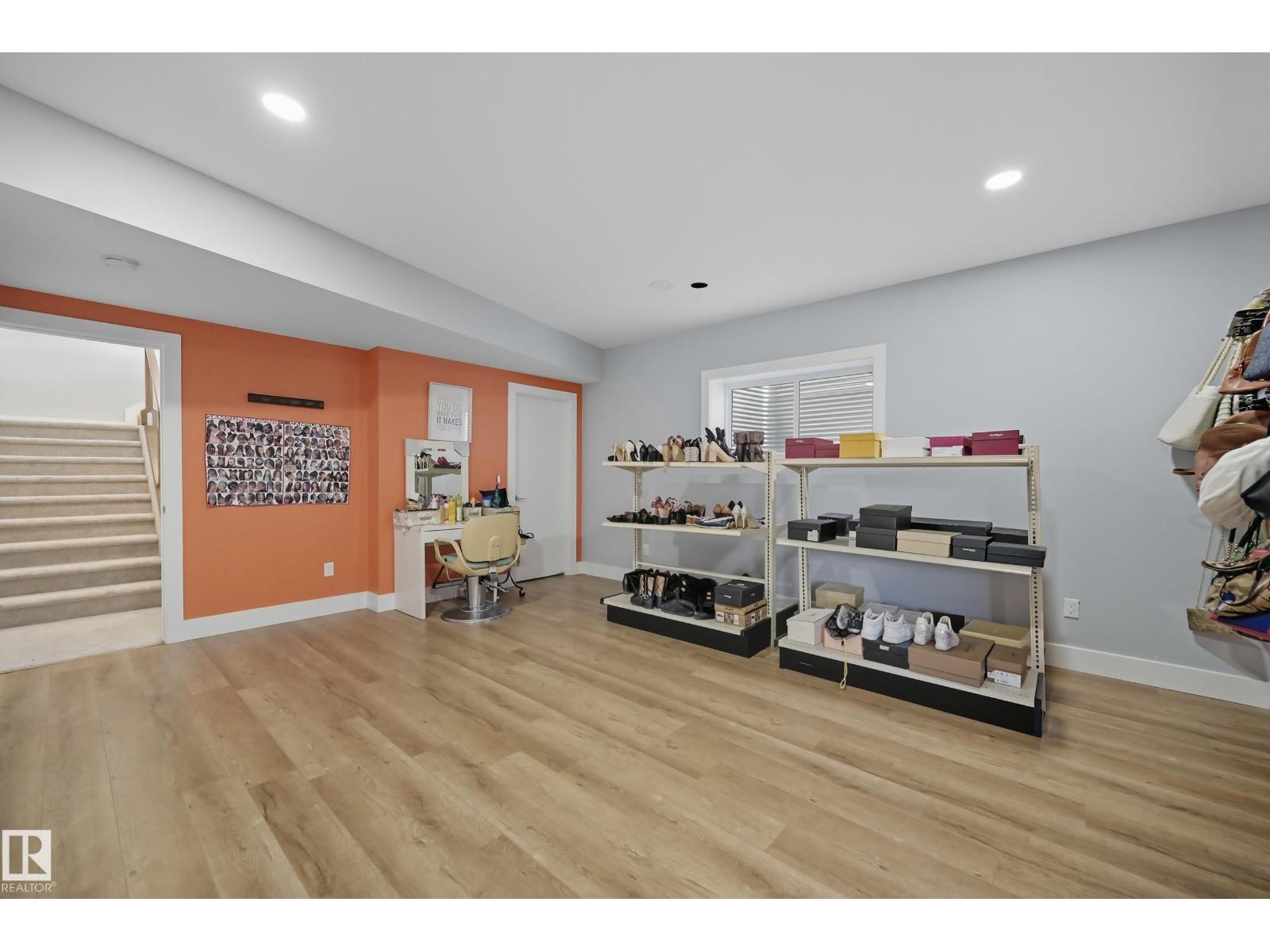 1487 HOWES CR SW, Edmonton