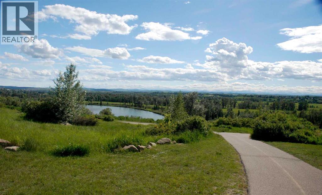 Single Family House for Sale in  Mt Mckenzie Drive SE McKenzie Lake Calgary 