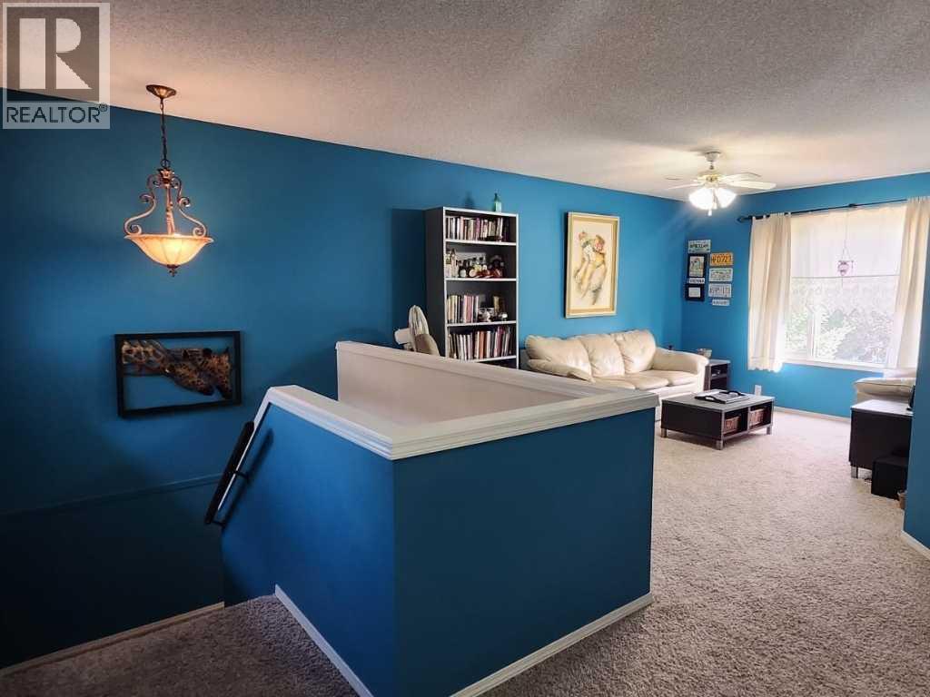 Single Family House for Sale in  Mt Mckenzie Drive SE McKenzie Lake Calgary 