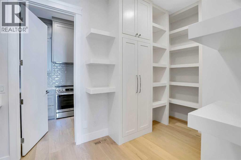 Single Family House for Sale in  Patterson Boulevard SW Patterson Calgary 