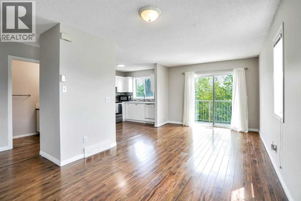 Single Family House for Sale in  Citadel Point NW Citadel Calgary 