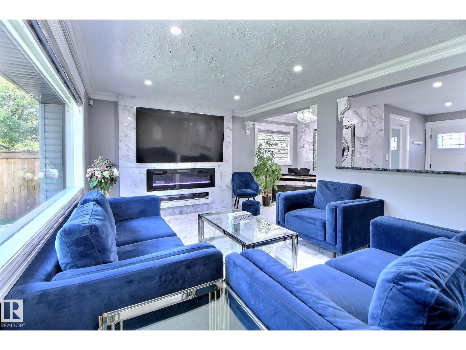 Single Family House Bungalow for Sale in  A AV NW Edmonton 