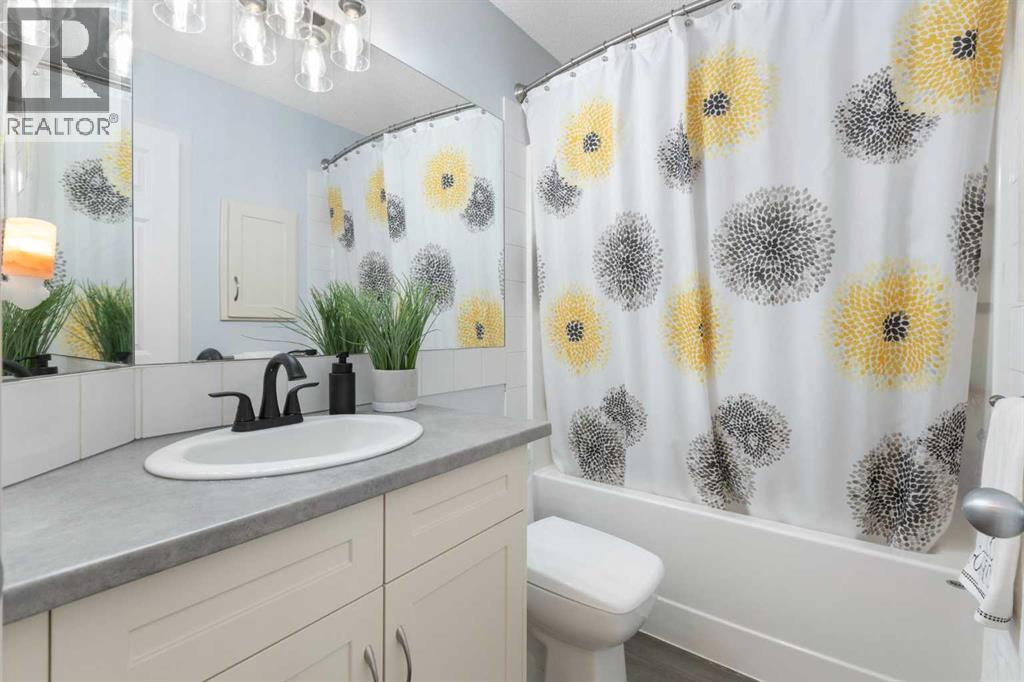 Single Family House for Sale in  Citadel Acres Close NW Citadel Calgary 
