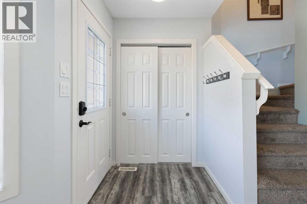Single Family House for Sale in  Citadel Acres Close NW Citadel Calgary 