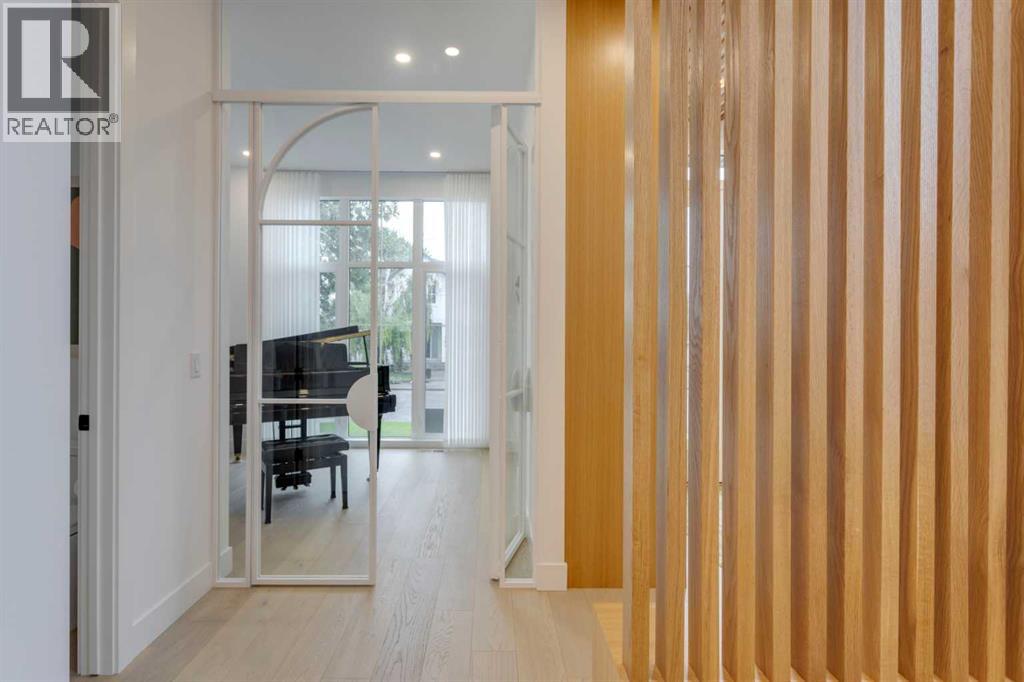 Single Family House for Sale in   Avenue NW Mount Pleasant Calgary 