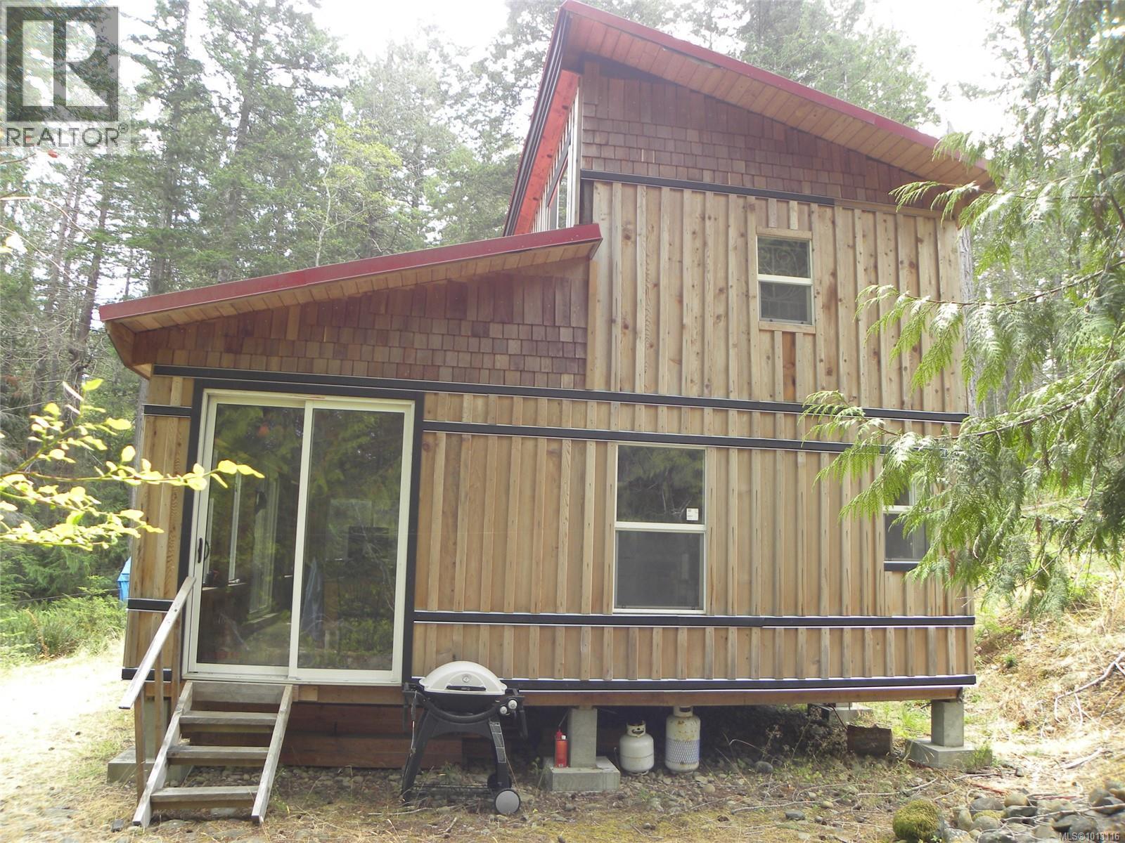 66 SPRING BAY Rd, Lasqueti Island